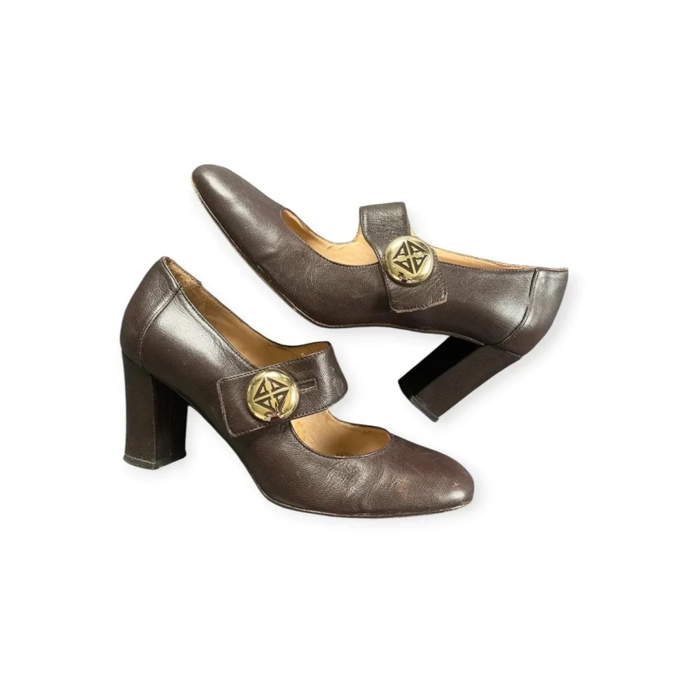 Antonio Melani Vintage Brown Leather Mary Jane Heels Gold Buckle 90s Y2K Pumps